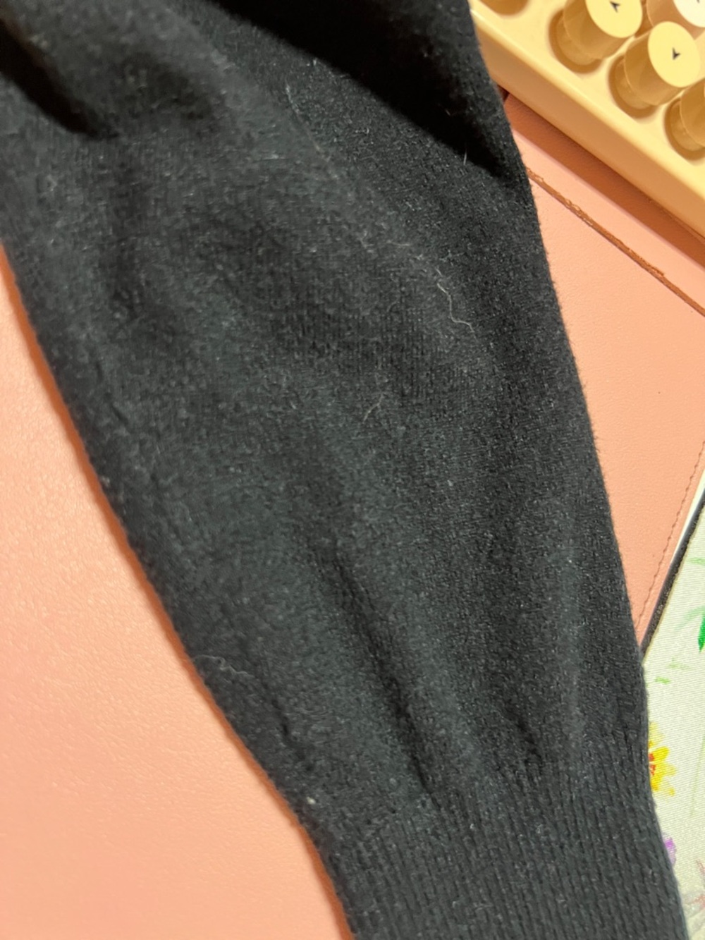 Marled Black Crewneck Sweater - Picture 6 of 9